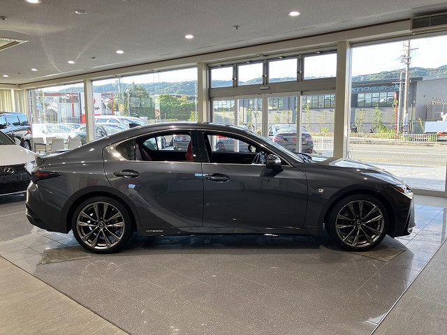 レクサス IS 300h Fスポーツの中古車