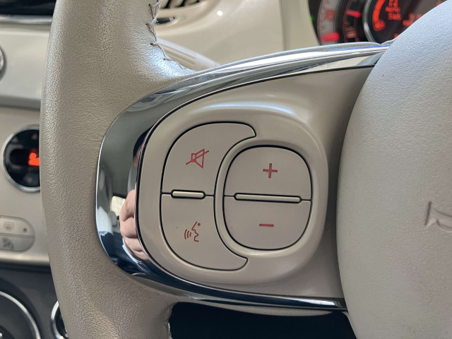 フィアット 500C ツインエアー ラウンジの中古車