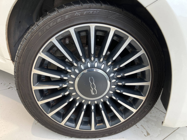 フィアット 500C ツインエアー ラウンジの中古車