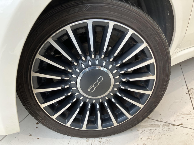 フィアット 500C ツインエアー ラウンジの中古車