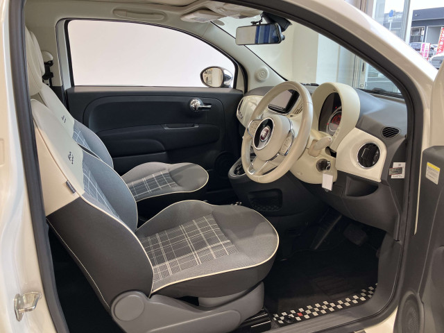 フィアット 500C ツインエアー ラウンジの中古車