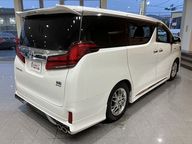 トヨタ アルファード ハイブリッド 2.5 SR Cパッケージ E-Four 4WDの中古車