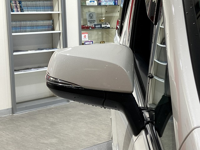 トヨタ アルファード ハイブリッド 2.5 SR Cパッケージ E-Four 4WDの中古車
