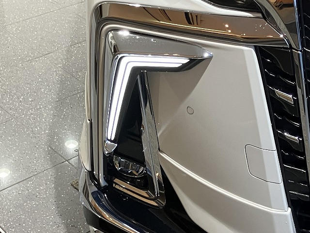 トヨタ アルファード ハイブリッド 2.5 SR Cパッケージ E-Four 4WDの中古車