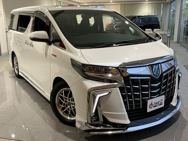 トヨタ アルファード ハイブリッド 2.5 SR Cパッケージ E-Four 4WDの中古車