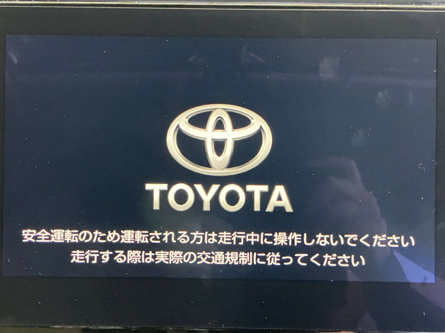 トヨタ アルファード ハイブリッド 2.5 エグゼクティブ ラウンジ S E-Four 4WDの中古車
