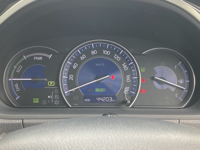 トヨタ エスクァイア 1.8 ハイブリッド Giの中古車