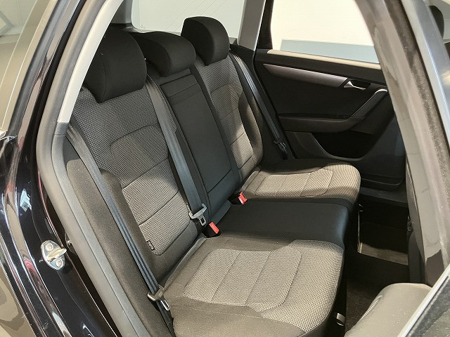 フォルクスワーゲン パサートヴァリアント TSI コンフォートラインの中古車