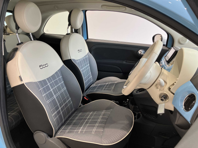 フィアット 500C チエーロブルの中古車