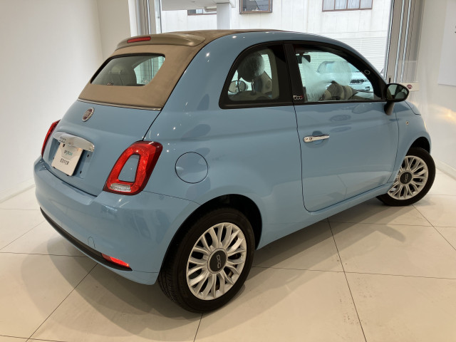 フィアット 500C チエーロブルの中古車
