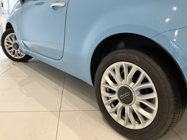 フィアット 500C チエーロブルの中古車