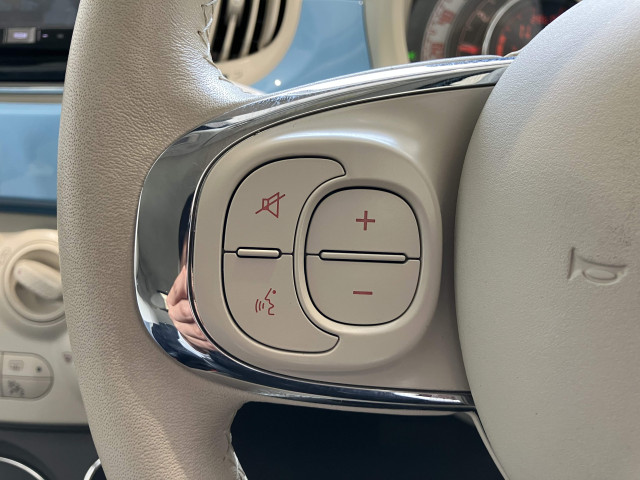 フィアット 500C チエーロブルの中古車