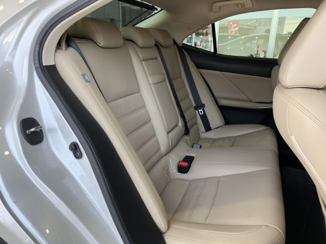 レクサス IS 300 バージョンLの中古車