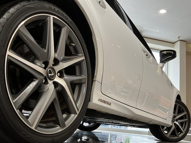 レクサス GS 300h Fスポーツの中古車