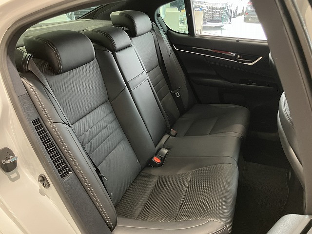 レクサス GS 300h Fスポーツの中古車
