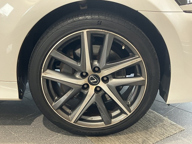 レクサス GS 300h Fスポーツの中古車