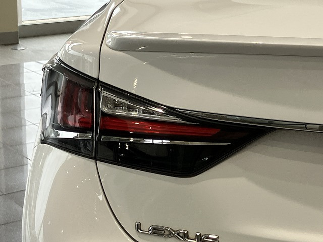 レクサス GS 300h Fスポーツの中古車