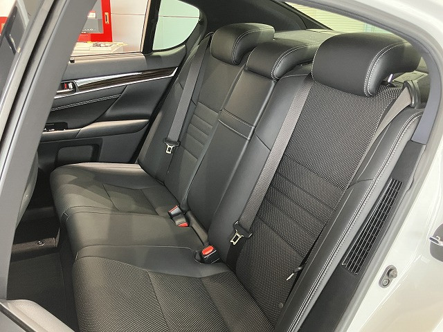 レクサス GS 300h Fスポーツの中古車
