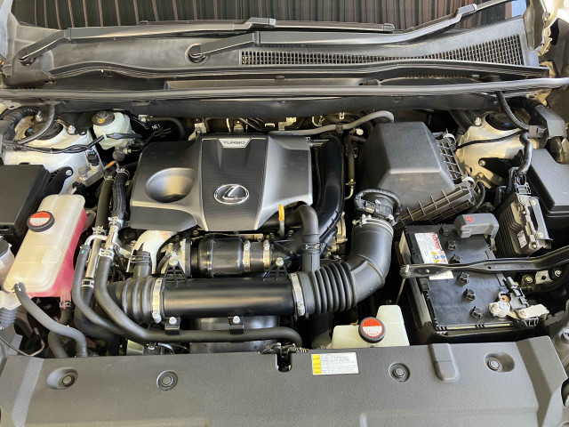 レクサス NX 200t Iパッケージ 4WDの中古車