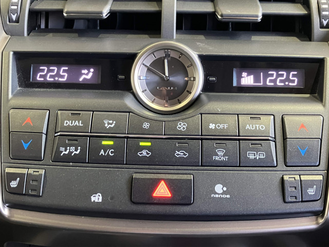 レクサス NX 200t Iパッケージ 4WDの中古車