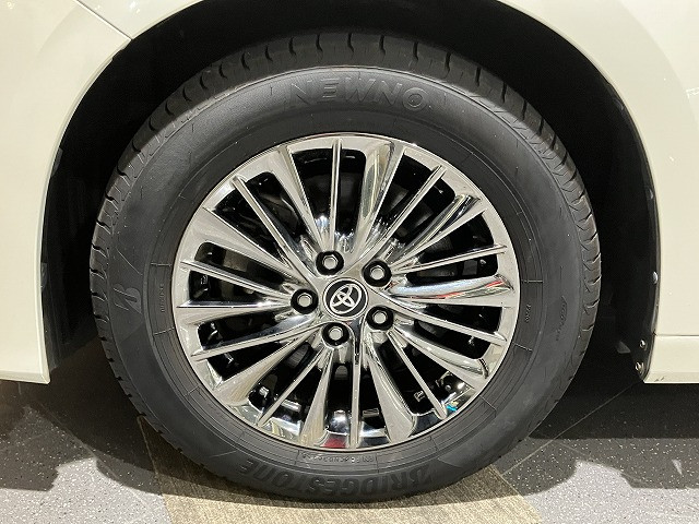 トヨタ アルファード 3.5 エグゼクティブ ラウンジの中古車