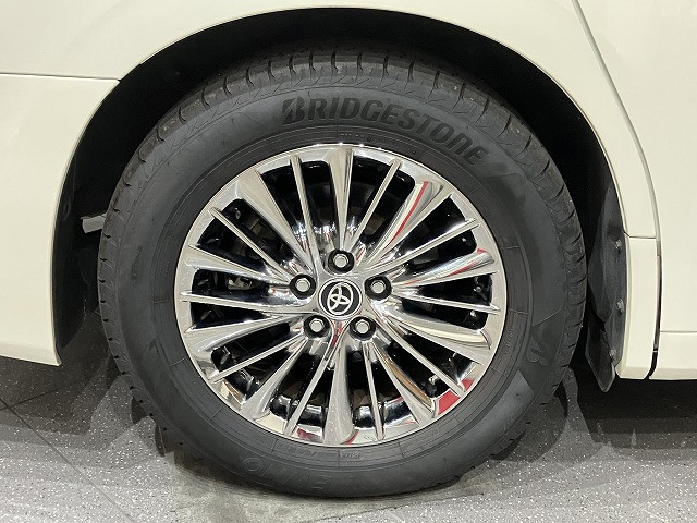 トヨタ アルファード 3.5 エグゼクティブ ラウンジの中古車