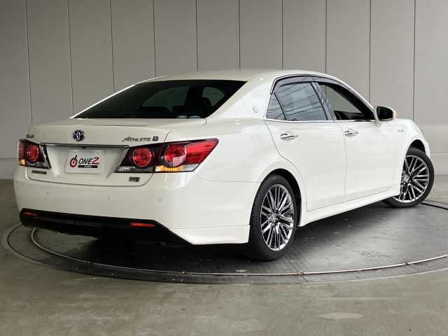 トヨタ クラウンアスリートハイブリッド ハイブリッド 2.5 Sの中古車