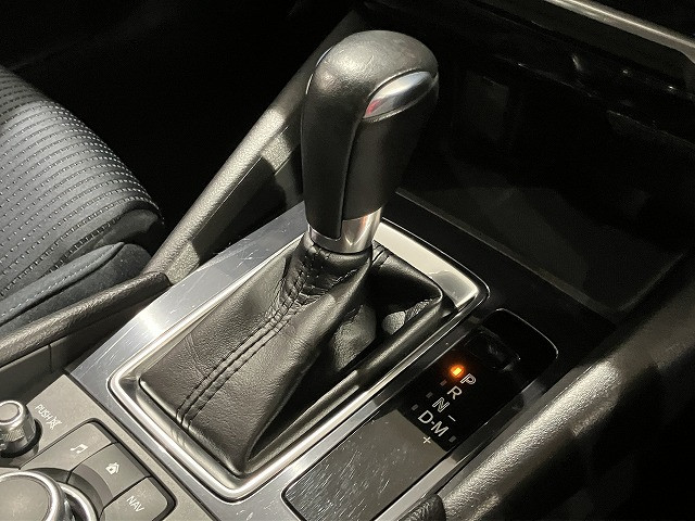 マツダ アテンザセダン 2.2 XD プロアクティブ ディーゼルターボの中古車