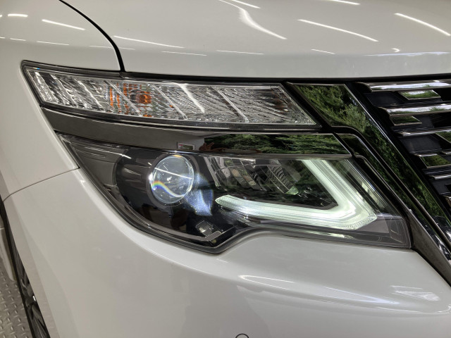 日産 エルグランド 2.5 250ハイウェイスターS アーバンクロムの中古車