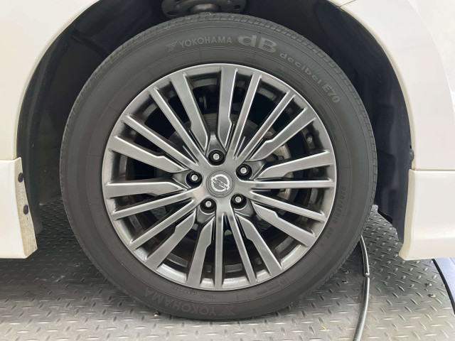 日産 エルグランド 2.5 250ハイウェイスターS アーバンクロムの中古車