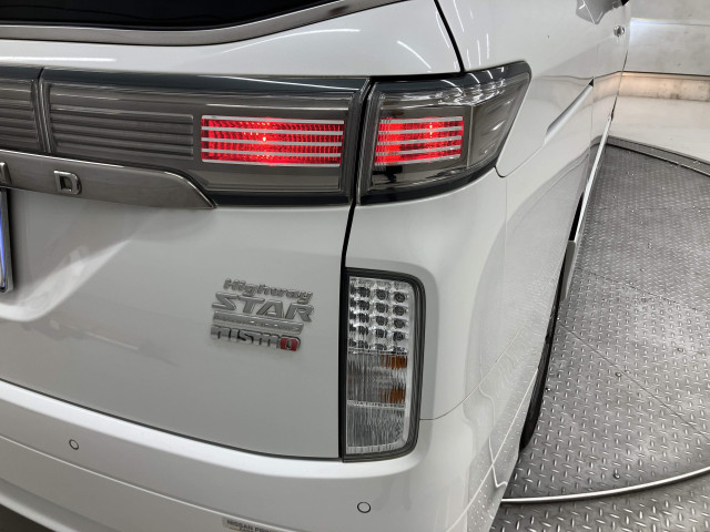 日産 エルグランド 2.5 250ハイウェイスターS アーバンクロムの中古車