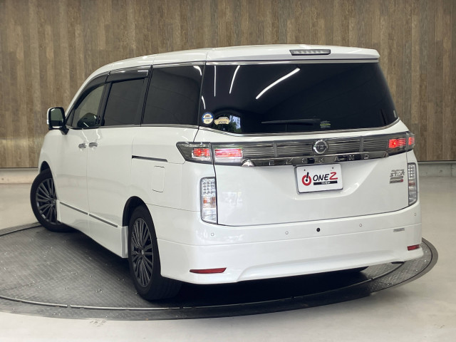 日産 エルグランド 2.5 250ハイウェイスターS アーバンクロムの中古車