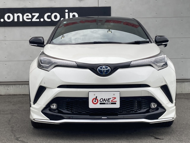 トヨタ C-HR ハイブリッド 1.8 G モード ネロの中古車