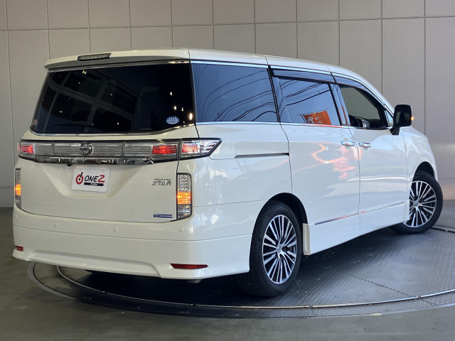 日産 エルグランド 2.5 250ハイウェイスターSの中古車