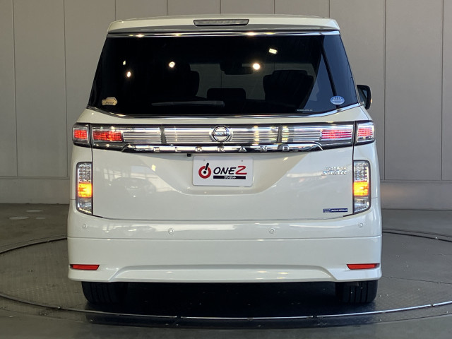 日産 エルグランド 2.5 250ハイウェイスターSの中古車