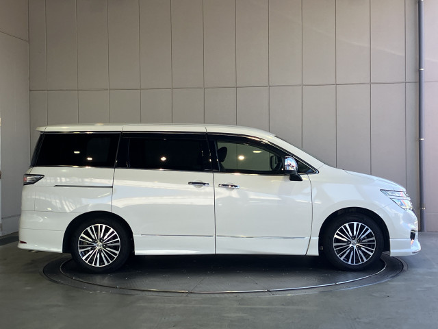 日産 エルグランド 2.5 250ハイウェイスターSの中古車