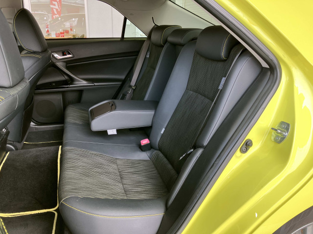 トヨタ マークX 2.5 250G イエローレーベルの中古車