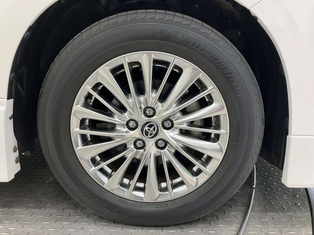 トヨタ アルファード 2.5 Gの中古車