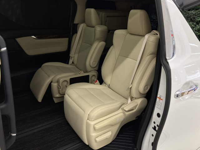 トヨタ アルファード 2.5 Gの中古車