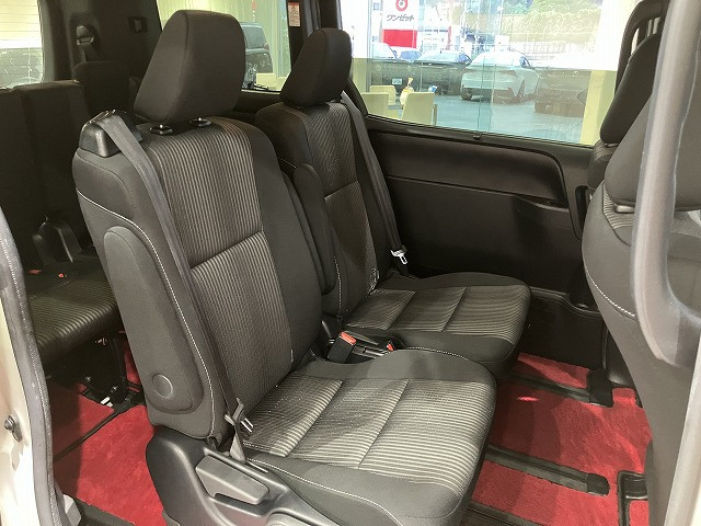 トヨタ ヴォクシー 2.0 ZS 煌Ⅱの中古車