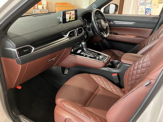 マツダ CXー8 2.2 XD エクスクルーシブ モード ディーゼルターボの中古車