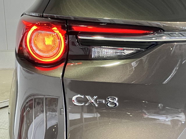 マツダ CXー8 2.2 XD エクスクルーシブ モード ディーゼルターボ 4WDの中古車