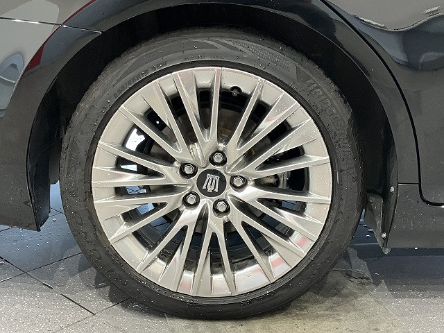 トヨタ クラウン ハイブリッド 2.5 S エレガンス スタイルⅡの中古車