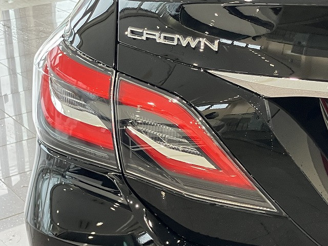 トヨタ クラウン ハイブリッド 2.5 S エレガンス スタイルⅡの中古車