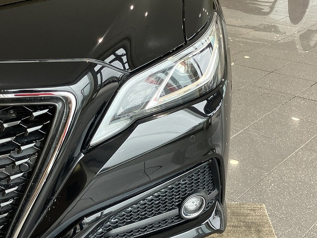 トヨタ クラウン ハイブリッド 2.5 S エレガンス スタイルⅡの中古車