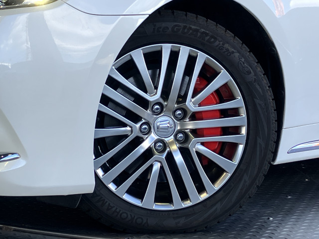 トヨタ クラウンマジェスタ 3.5 Fバージョンの中古車