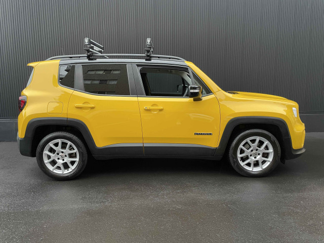 ジープ レネゲード リミテッドの中古車