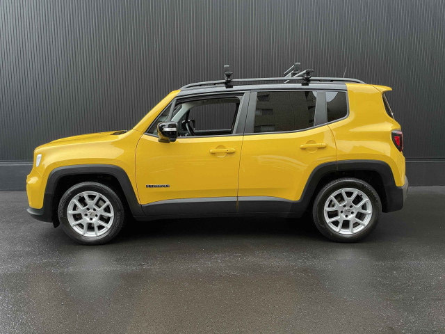 ジープ レネゲード リミテッドの中古車