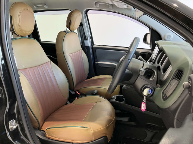 フィアット パンダ 4×4 フォレスタ 4WDの中古車