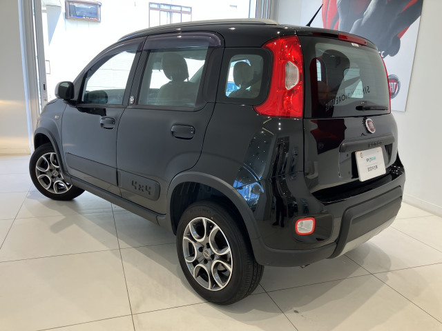フィアット パンダ 4×4 フォレスタ 4WDの中古車